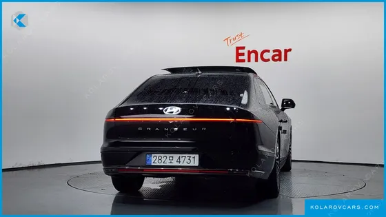HYUNDAI GRANDEUR CALLIGRAPHY