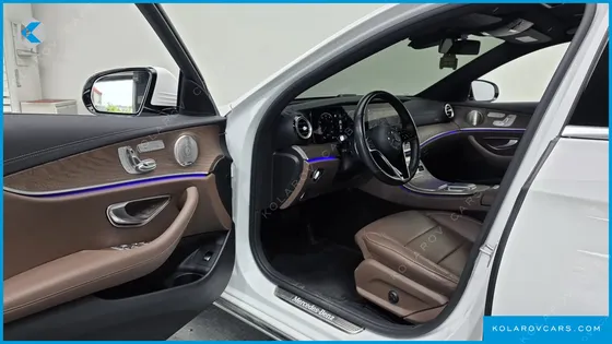 MERCEDES E-CLASS E220D 4MATIC EXCLUSIVE