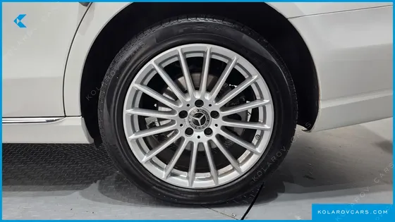 MERCEDES E-CLASS E220D 4MATIC EXCLUSIVE