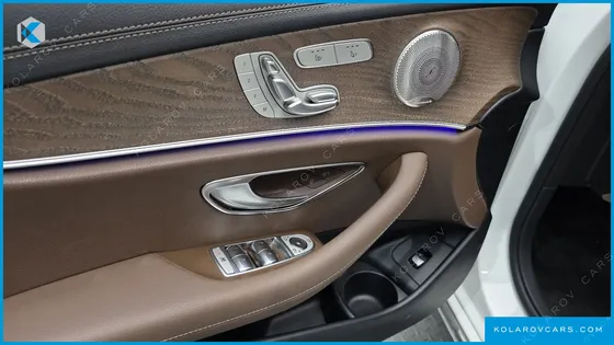 MERCEDES E-CLASS E220D 4MATIC EXCLUSIVE
