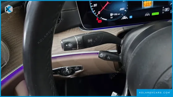 MERCEDES E-CLASS E220D 4MATIC EXCLUSIVE