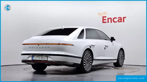 HYUNDAI GRANDEUR CALLIGRAPHY