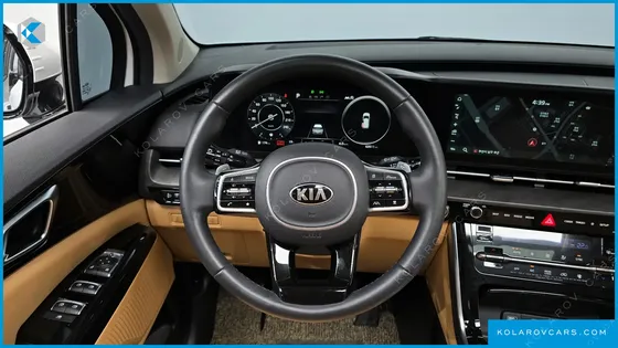 KIA CARNIVAL DIESEL 7-SEATER NOBLESSE