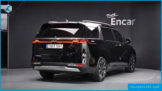 KIA CARNIVAL DIESEL 7-SEATER SIGNATURE