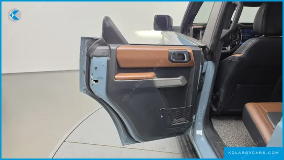 FORD BRONCO 2.7 OUTER BANKS