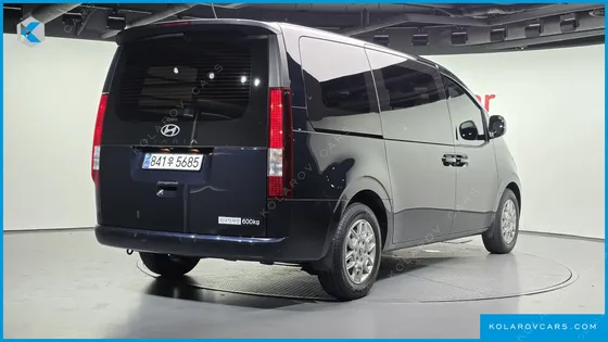 HYUNDAI STARIA HEV 1.6 CARGO 5-SEATER