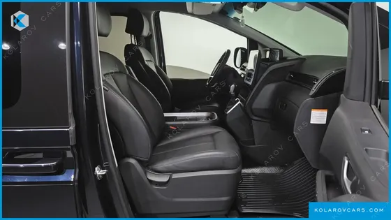 HYUNDAI STARIA HEV 1.6 CARGO 5-SEATER
