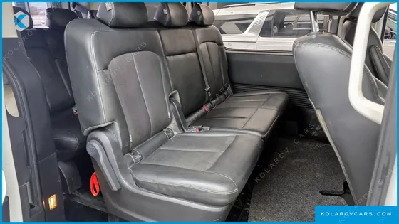HYUNDAI STARIA TOURER 9-SEATER