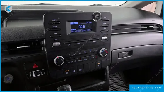 HYUNDAI STARIA TOURER 9-SEATER