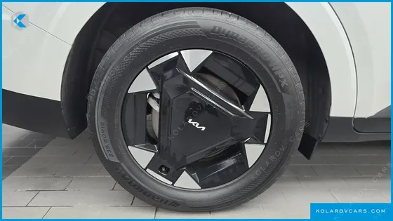 KIA CARNIVAL HEV 9 SEATER PRESTIGE