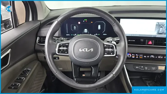 KIA CARNIVAL HEV 9 SEATER PRESTIGE