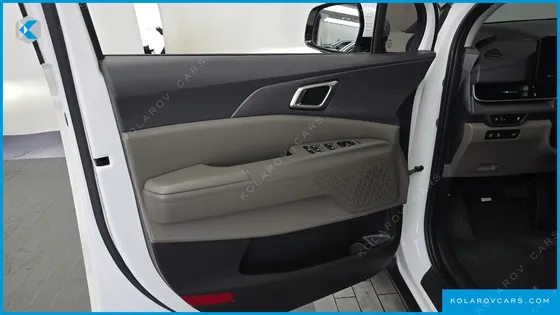 KIA CARNIVAL HEV 9 SEATER PRESTIGE