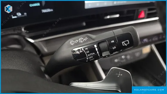 KIA CARNIVAL HEV 9 SEATER PRESTIGE