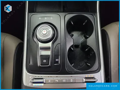 KIA CARNIVAL DIESEL 9-SEATER PRESTIGE
