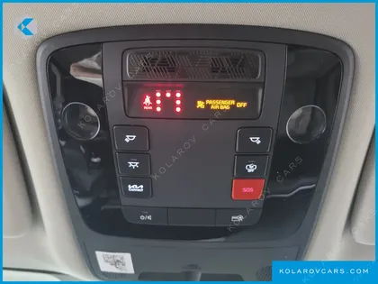 KIA CARNIVAL DIESEL 9-SEATER PRESTIGE