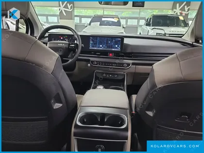 KIA CARNIVAL DIESEL 9-SEATER PRESTIGE