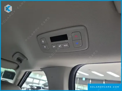 KIA CARNIVAL DIESEL 9-SEATER PRESTIGE