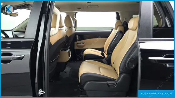 KIA CARNIVAL DIESEL 9-SEATER PRESTIGE