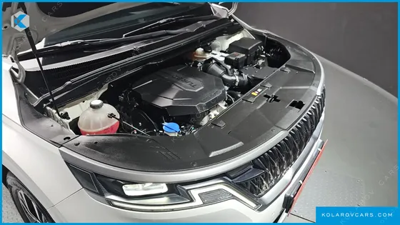 KIA CARNIVAL DIESEL 9-SEATER PRESTIGE
