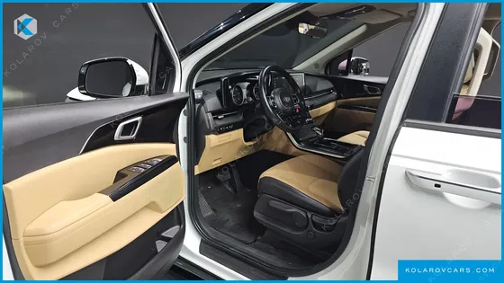 KIA CARNIVAL DIESEL 9-SEATER PRESTIGE