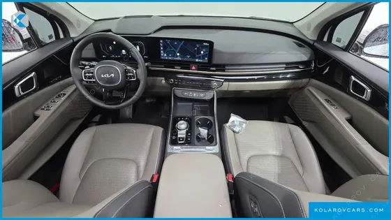 KIA CARNIVAL DIESEL 7-SEATER SIGNATURE