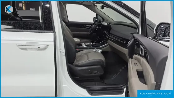KIA CARNIVAL DIESEL 7-SEATER SIGNATURE