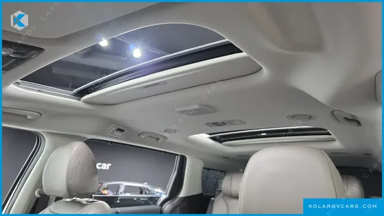 KIA CARNIVAL DIESEL 7-SEATER SIGNATURE