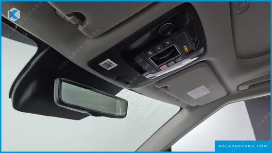 KIA CARNIVAL DIESEL 7-SEATER SIGNATURE