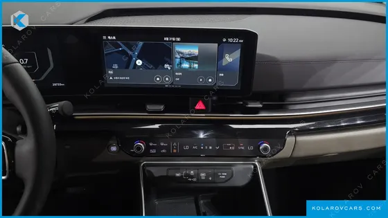 KIA CARNIVAL DIESEL 7-SEATER SIGNATURE