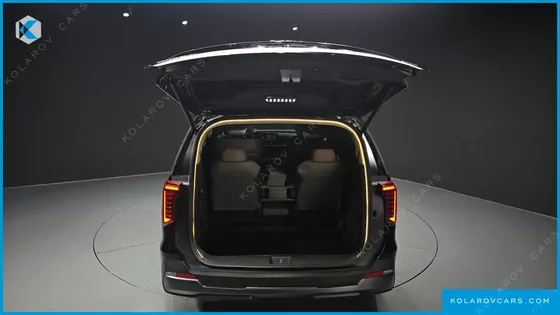 KIA CARNIVAL HEV 9-SEATER HI-LIMOUSINE (SPECIAL VEHICLE)