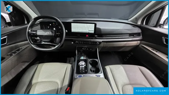 KIA CARNIVAL DIESEL 7-SEATER NOBLESSE