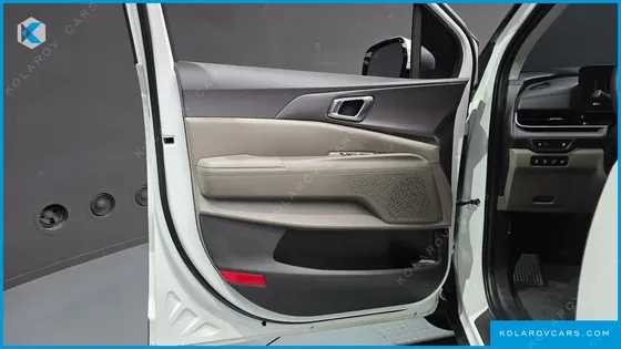 KIA CARNIVAL DIESEL 7-SEATER NOBLESSE