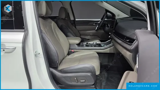 KIA CARNIVAL DIESEL 7-SEATER NOBLESSE