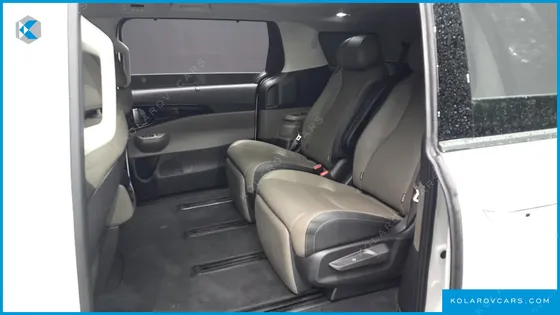 KIA CARNIVAL HEV 7SEATER SIGNATURE
