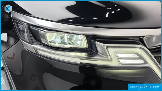 KIA CARNIVAL DIESEL 7-SEATER HI-LIMOUSINE