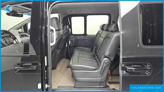 HYUNDAI STARIA 4WD TOURER 9-SEATER