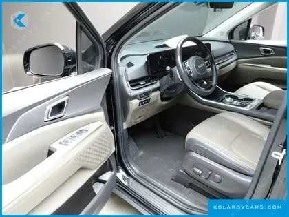 KIA CARNIVAL DIESEL 9-SEATER NOBLESSE