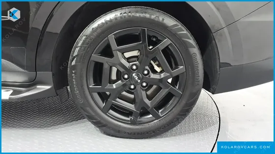 KIA CARNIVAL HEV 7SEATER GRAVITY