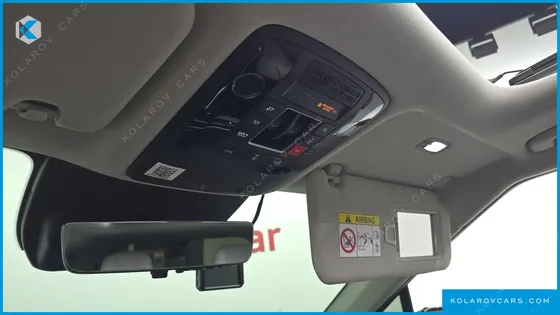 KIA CARNIVAL HEV 7SEATER GRAVITY
