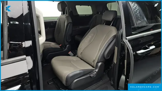 KIA CARNIVAL HEV 9SEATER NOBLESS