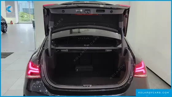 MERCEDES A-CLASS AMG A35 4MATIC SEDAN