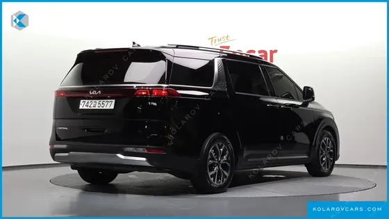 KIA CARNIVAL DIESEL 11-SEATER NOBLESSE