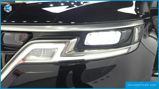 KIA CARNIVAL DIESEL 11-SEATER NOBLESSE