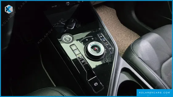 KIA NIRO SIGNATURE