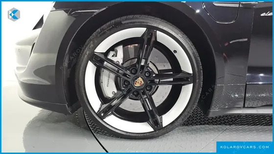 PORSCHE TAYCAN 4S