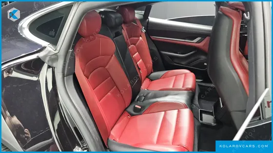 PORSCHE TAYCAN 4S