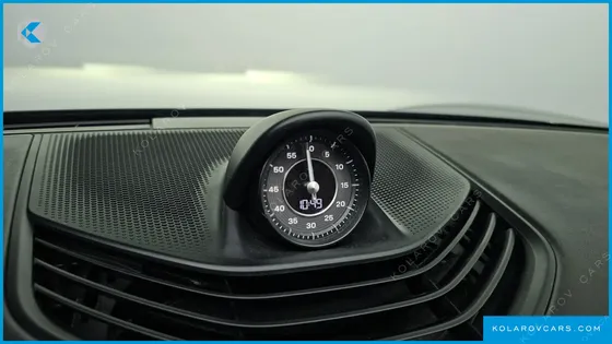 PORSCHE TAYCAN 4S
