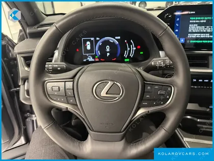 LEXUS UX 2.0 2WD