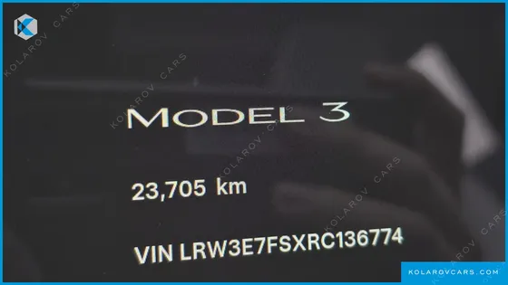 TESLA MODEL 3 RWD