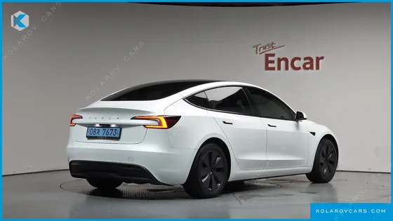 TESLA MODEL 3 RWD